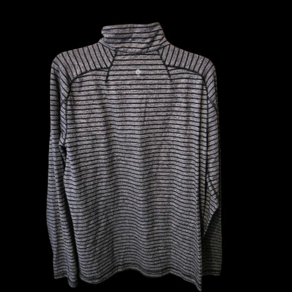 Lululemon Athletica Men's Surge Warm Grey/Black Long Sleeve Half Zip Shirt Large - Picture 12 of 16